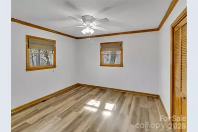 400 Indian Trail, Franklin, NC 28734 - Photo 16