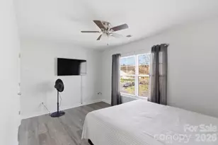 2047 Sonoma Valley Dr, Charlotte, NC 28214 - Photo 18