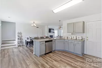 2047 Sonoma Valley Drive, Charlotte, NC 28214 - Photo 10