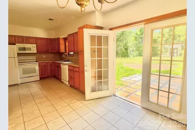 3840 Hide Away Hill, Valdese, NC 28655 - Photo 6