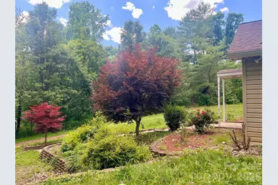3840 Hide Away Hill, Valdese, NC 28655 - Photo 10