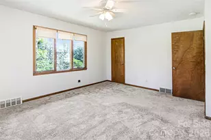 540 Chickadee Ln, Brevard, NC 28712 - Photo 32