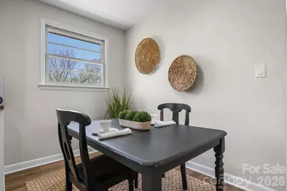 1231 2nd Street SE, Hickory, NC 28602 - Photo 6