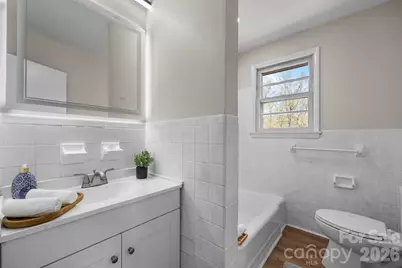 1231 2nd Street SE, Hickory, NC 28602 - Photo 12