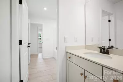 13907 Penbury Lane, Charlotte, NC 28278 - Photo 20