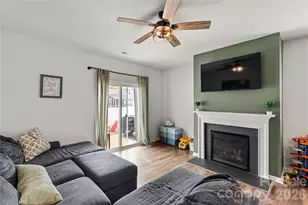 559 King Clover Ln, Clover, SC 29710 - Photo 10