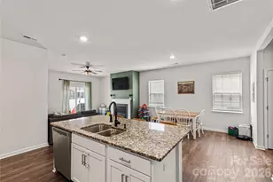 559 King Clover Ln, Clover, SC 29710 - Photo 8