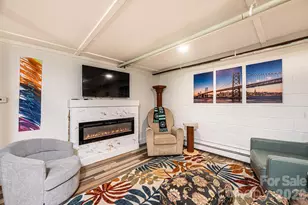 145 21st Ave NW, Hickory, NC 28601 - Photo 32