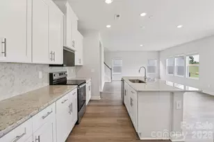 2446 Chartwell St, Stanley, NC 28164 - Photo 2