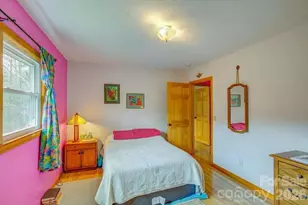 972 Harper Rd, Hendersonville, NC 28792 - Photo 16