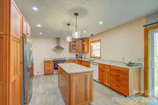 972 Harper Rd, Hendersonville, NC 28792 - Photo 8