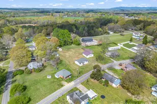 208 Oak Dr, Shelby, NC 28150 - Photo 36