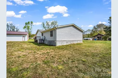 208 Oak Drive, Shelby, NC 28150 - Photo 8