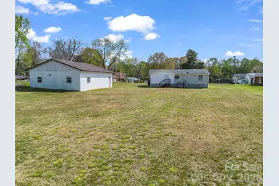 208 Oak Drive, Shelby, NC 28150 - Photo 8