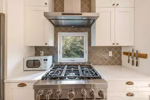 156 Bradley St, Asheville, NC 28806 - Photo 10