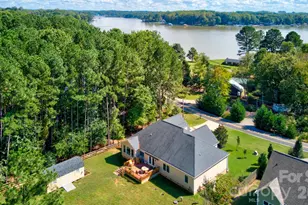 626 Kenway Loop, Mooresville, NC 28117 - Photo 4