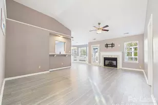 14133 Walkers Crossing Dr, Charlotte, NC 28273 - Photo 8