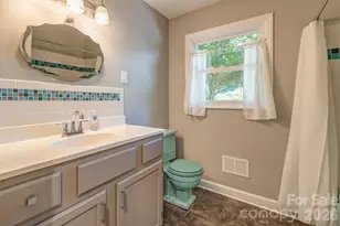 32 Pinehurst Rd, Asheville, NC 28805 - Photo 20