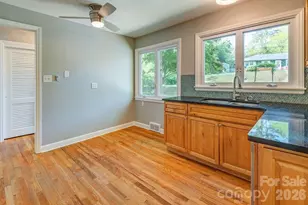 32 Pinehurst Rd, Asheville, NC 28805 - Photo 12
