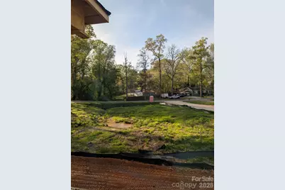 323 Oak Street, York, SC 29745 - Photo 4