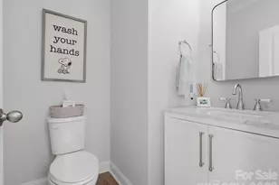 2045 Suttonview Rd, Fort Mill, SC 29708 - Photo 4