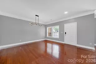 325 Mt Side Way, Fort Mill, SC 29715 - Photo 6