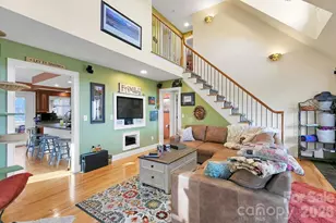 410 Forest Lake Rd, Brevard, NC 28712 - Photo 22