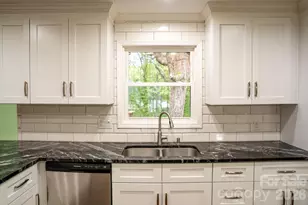 234 Edgewood Dr, Statesville, NC 28625 - Photo 6