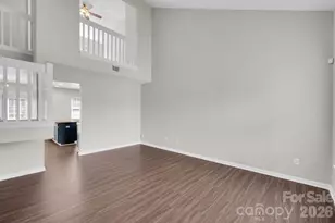 17039 Greenlawn Hills Ct, Charlotte, NC 28213 - Photo 4