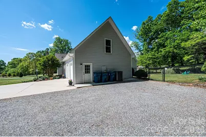 3085 James Street, Catawba, NC 28609 - Photo 34