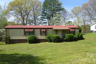 169 Hamptons Cove Rd, Troutman, NC 28166 - Photo 2