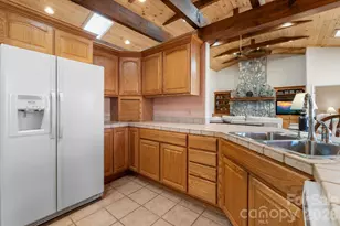 114 Little Sugar Ln, Sugar Mountain, NC 28604 - Photo 12