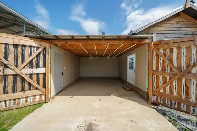 2533 Ireland Road, Yadkinville, NC 27055 - Photo 4