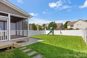 2010 Seabiscuit Dr, Indian Trail, NC 28079 - Photo 38