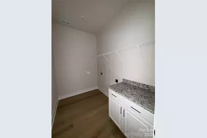 4237 Pinekirk Drive #367, Charlotte, NC 28269 - Photo 2