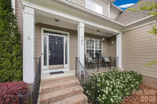 765 Fairway Point Dr, Tega Cay, SC 29708 - Photo 2