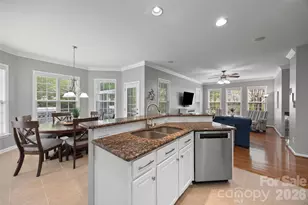 765 Fairway Point Dr, Tega Cay, SC 29708 - Photo 6