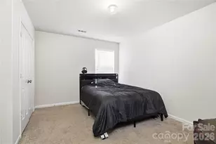 327 Ferrell Ave, Charlotte, NC 28216 - Photo 14