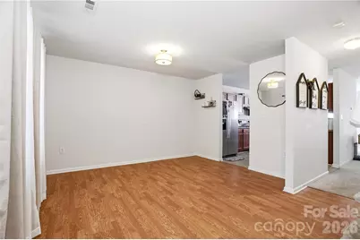 327 Ferrell Avenue, Charlotte, NC 28216 - Photo 6