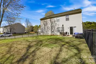 327 Ferrell Ave, Charlotte, NC 28216 - Photo 26