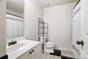 327 Ferrell Ave, Charlotte, NC 28216 - Photo 22