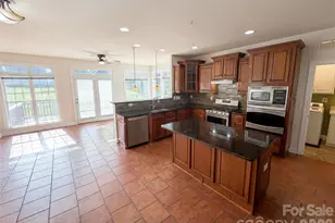 12914 Cleopatra Dr, Charlotte, NC 28213 - Photo 14