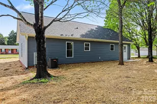 224 Ann St, Salisbury, NC 28144 - Photo 2