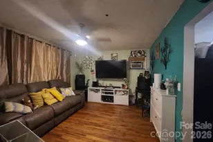 6836 Deanwood Pl, Charlotte, NC 28217 - Photo 4