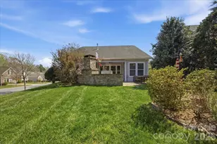 4406 Clos Du Val Rd, Charlotte, NC 28214 - Photo 26