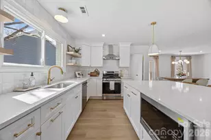 304 Epperstone Ln, Matthews, NC 28105 - Photo 4