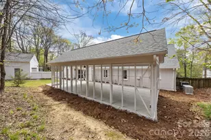 304 Epperstone Ln, Matthews, NC 28105 - Photo 28