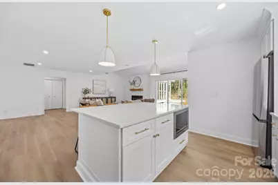 304 Epperstone Lane, Matthews, NC 28105 - Photo 6