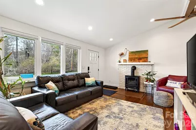 216 Vance Avenue, Black Mountain, NC 28711 - Photo 8