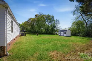4859 Thistle Ct, Granite Falls, NC 28630 - Photo 8